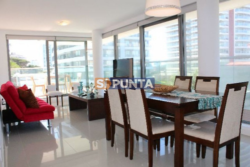Imagen 2 de 25 de Apartamento En Alquiler Playa Brava
