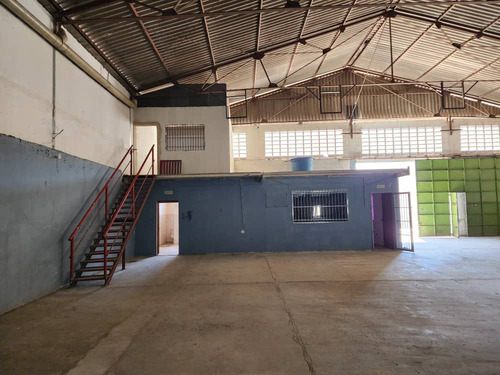 Se Alquila Galpón Zi Piñonal 2 Santa Rita