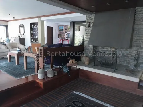 Casas En Venta Mls #24-12115