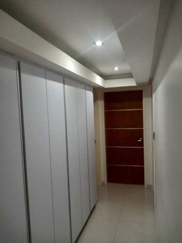 Imagen 14 de 14 de En Venta Apartamento En Residencias Los Chaguaramos Edif. Los Frailes 04243368365