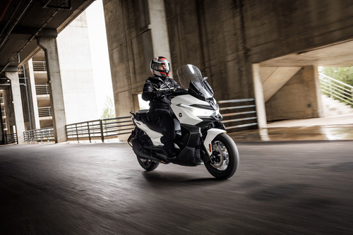 Voge Sr4 Max 350cc - Envío A Todo El País - 0 Km