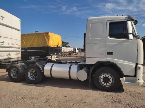 Imagem 3 de 8 de Volvo Fh 400 6x2 Teto Baixo E Manual 2009