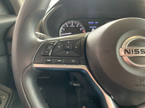Nissan Sentra 2.0 Sense Mt