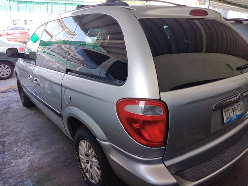 Chrysler Voyager 2007 Lx Lujo At