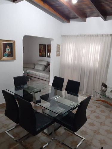 Imagen 4 de 28 de Casa De Esquina En Venta En Urbanización El Bosque Con Vigil