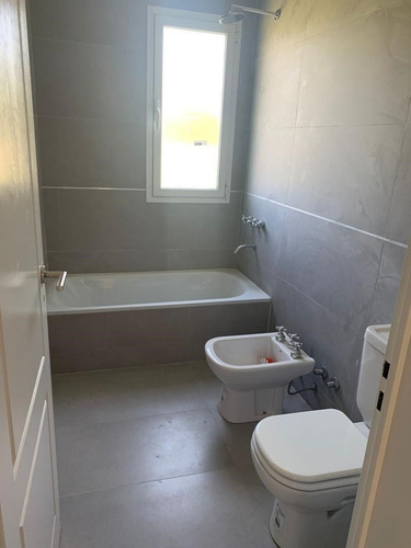 Imagen 11 de 17 de Casa En Venta De Calidad Con Piscina En El Cantón, Escobar