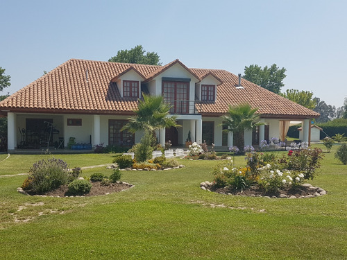 ¡vive La Tranquilidad Y Exclusividad En Lonquén Sur!