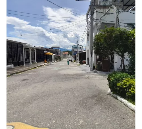 Venta De Casa En Conjunto Algarrobo - Girardot