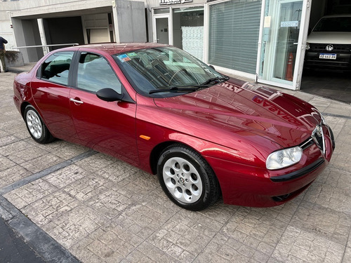 Imagen 17 de 25 de Alfa Romeo 156 2.0 T.spark