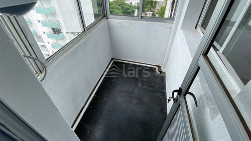 Apartamento En Alquiler / Punta Carretas - Inmobiliaria Lars