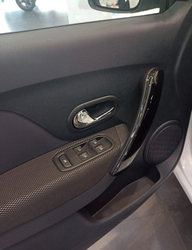 Imagen 13 de 25 de Renault Sandero Zen 1.6 0km 2023 Tomamos Permutas