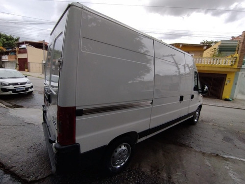 Imagem 3 de 14 de Fiat Ducato Maxi Cargo 2016 2.3 Multijet 12m3 Economy 5p