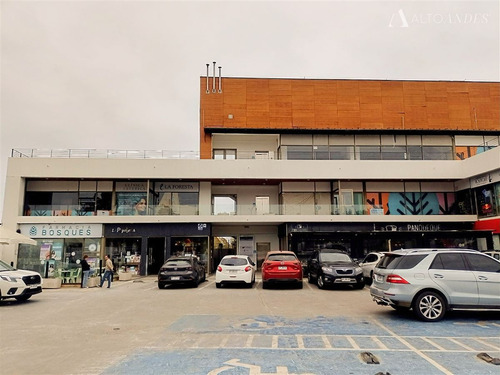Local Comercial En Stripcenter En G.hamel Nieto - Concón