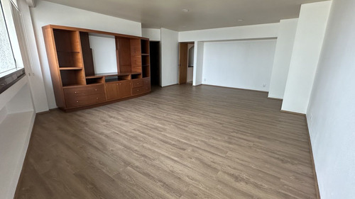 Gran Departamento Listo Para Entrar En Excelente Ubicación