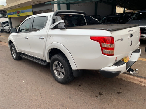 Imagem 3 de 14 de Mitsubishi L200 Triton Sport Hpe 2.4 Branco 2018