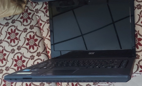 Laptop Acer Corei3