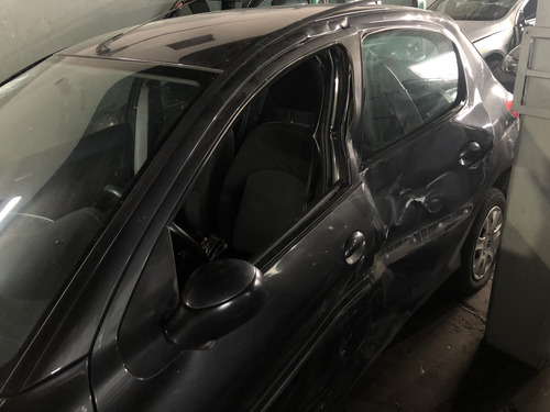 Peugeot 207 1.4 Allure Chocado