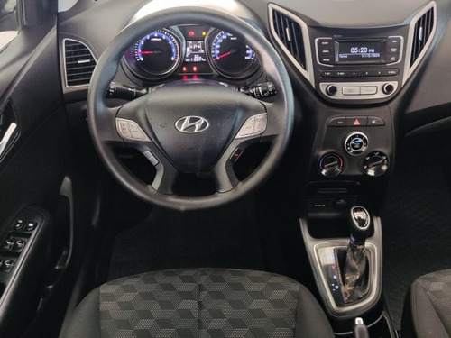 Hyundai HB20 HB20 1.6 COMFORT PLUS 16V FLEX 4P AUTOMÁTICO