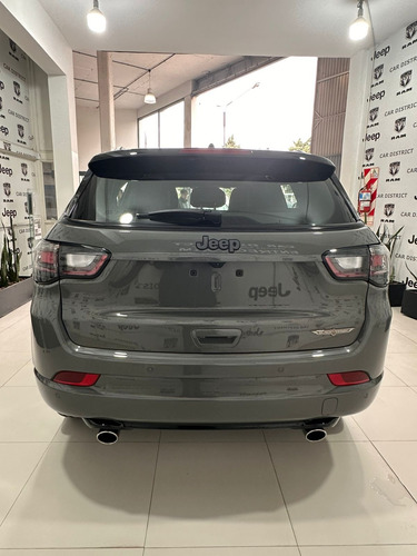 Jeep Compass 2.0L Turbo 272cv AT9 4x4 BlackHawk