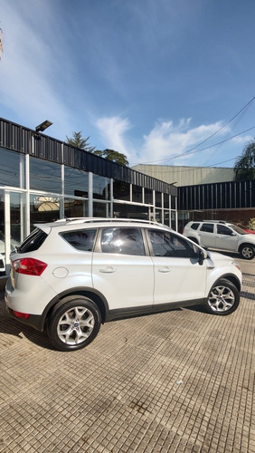 Imagen 4 de 17 de Ford Kuga 2012 2.5 Titanium At 4x4 L (ku05)