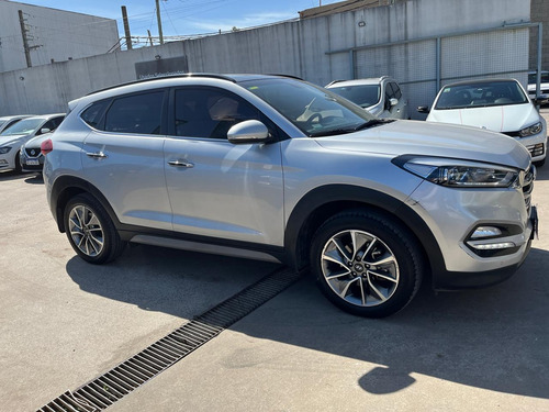 Hyundai Tucson 2.0 Premium