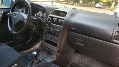 Imagen 8 de 9 de Chevrolet Astra Gls 2.0