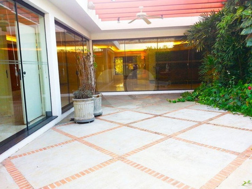 Casa- 4 Dormitorios- Venda - Granja Julieta - 375-im80473