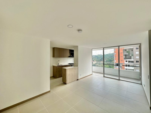 Apartamento En Venta En Medellín - Los Colores Cod 66896