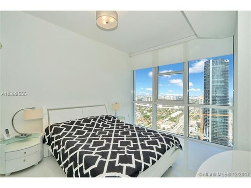 Imagen 17 de 18 de Departamento En Venta Ubicado En Sunny Isles, Miami