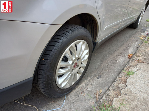 Imagem 9 de 15 de Fiat Grand Siena 1.4 Mpi Attractive 8v Flex 4p Manual