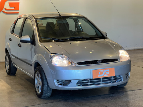 Ford Fiesta Max 1.6 Ambiente