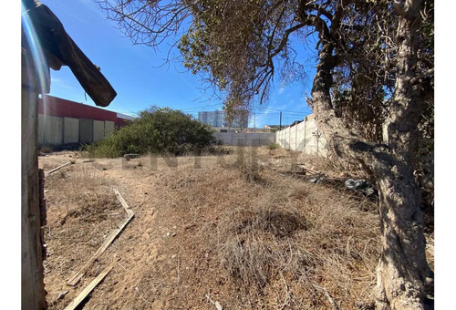 Se Vende Terreno Industrial En La Serena.