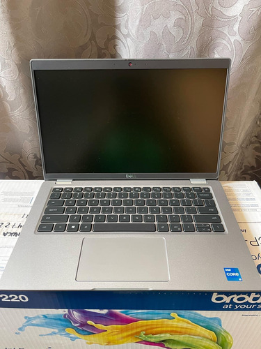 Dell Latitude 5420 Core I5 11va 16gb Ram 256gb Ssd Gris (Reacondicionado)