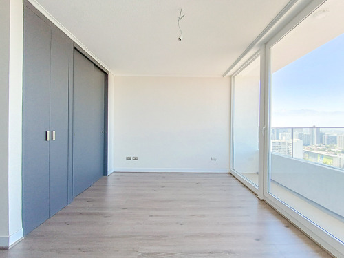 Edificio Av. María Rozas Velásquez Vista Sur Piso 28