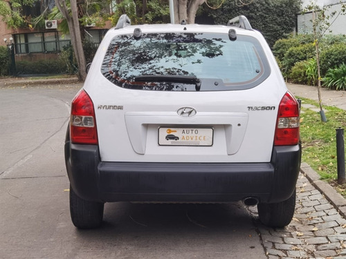 Imagen 5 de 15 de Hyundai Tucson 2.0 Gl 2wd