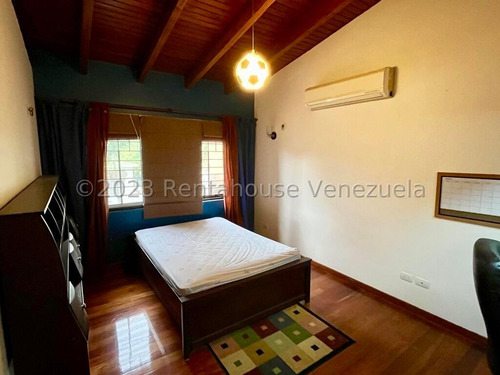 Imagen 27 de 30 de Casa En Venta En Prados Del Este Sj 43003