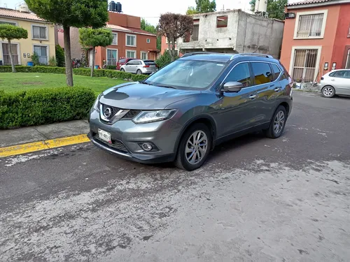 Nissan X-Trail 2.5 Exclusive 3 Row Cvt