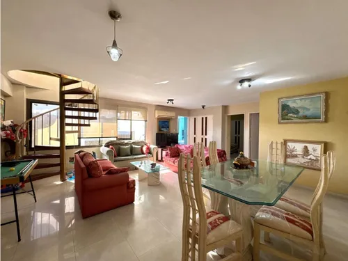 Estupendo.ph 250m2 Urb.miranda