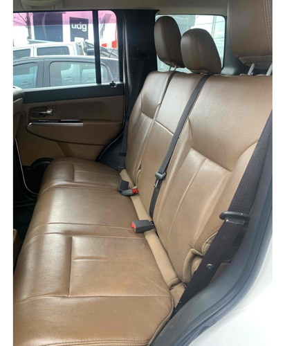 Jeep Cherokee 3.7 LIMITED 4X4 V6 12V GASOLINA 4P AUTOMÁTICO