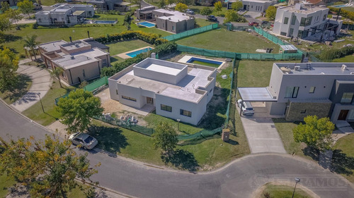 Casa En El Canton - Golf - Pg