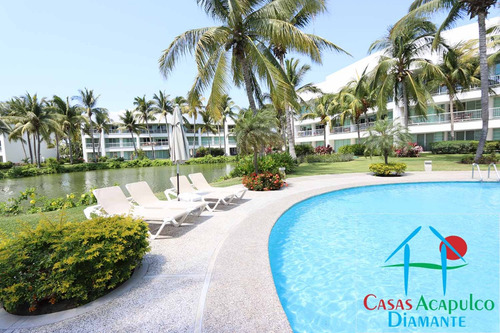 Cad Mayan Lakes 1-501. En Condominio Con Club De Playa. Terraza Con Vista A La Alberca Y Jardines