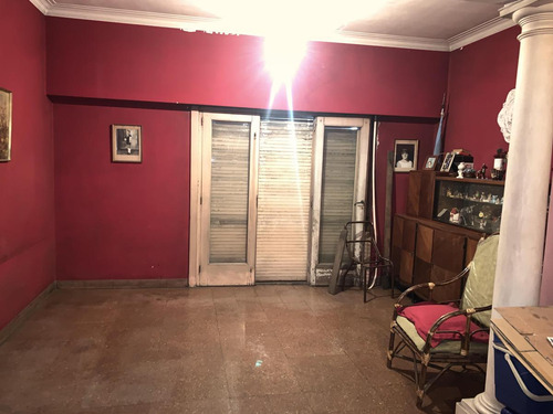Establecimiento Industrial De 855 M2 Cubiertos Aproximados, Villa Ballester