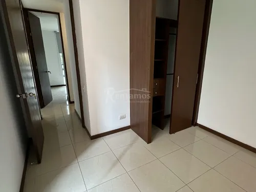 Apartamento En Arriendo En Zuñiga. Cod A775979
