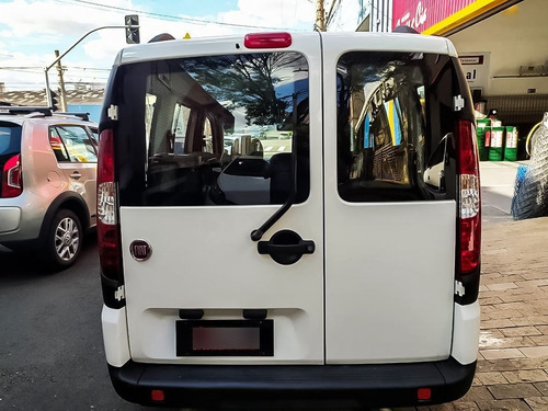 Imagem 15 de 25 de Fiat Doblo 1.4 Mpi Attractive 8v