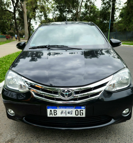 Toyota Etios 1.5 Platinum 4 p Automática 5 marchas