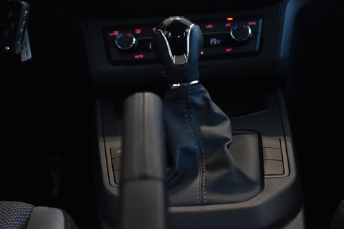 Imagen 12 de 14 de Seat Ibiza Style 2021