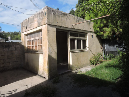 Casa De 2/3 Dormitorios En Veronica, Punta Indio