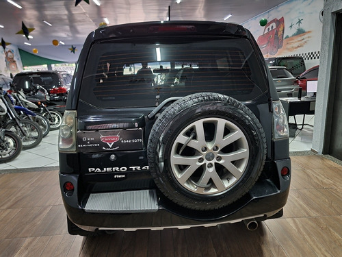 Mitsubishi Pajero TR4 2.0 4X2 16V 140CV FLEX 4P MANUAL