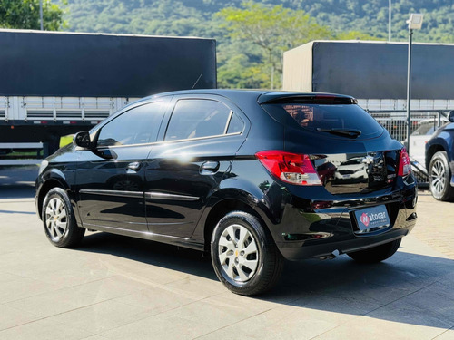 Chevrolet Onix 1.0 MPFI LT 8V FLEX 4P MANUAL