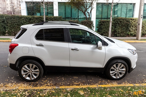 Imagen 7 de 14 de Chevrolet Tracker 1.8 Awd 2018